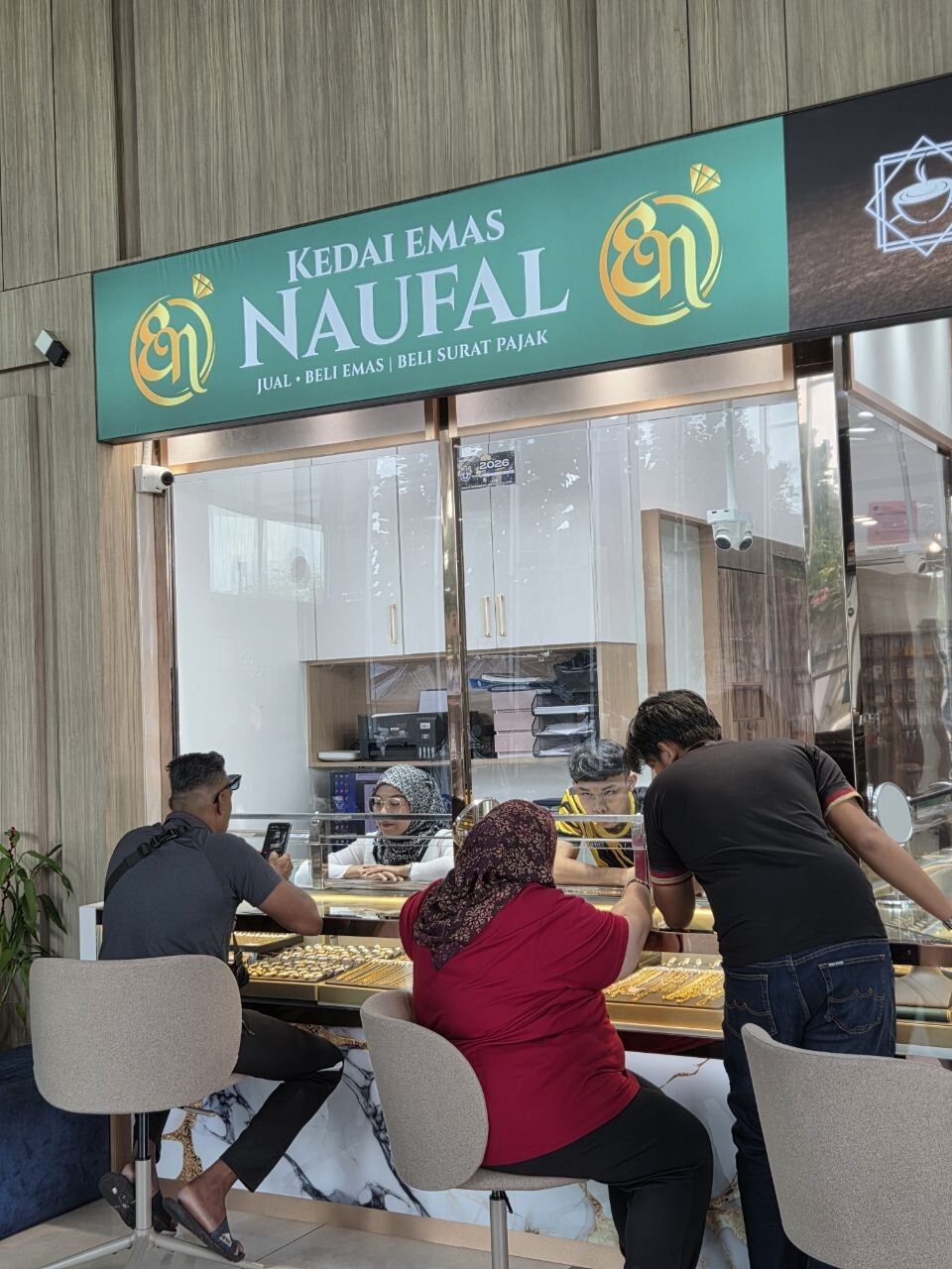 Kuala Lumpur, Jobs, Needed Indonesian General Office Helper For Gold Shop Malaysia