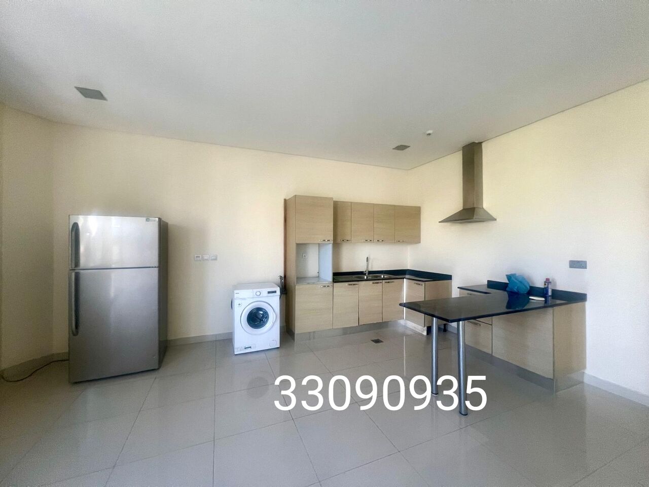 Adliya, Apartments, Flats, Houses & Villas, BHD 330/month,  2 BR,  Unlimited EWA 2bhk Semi Furnished Apartment