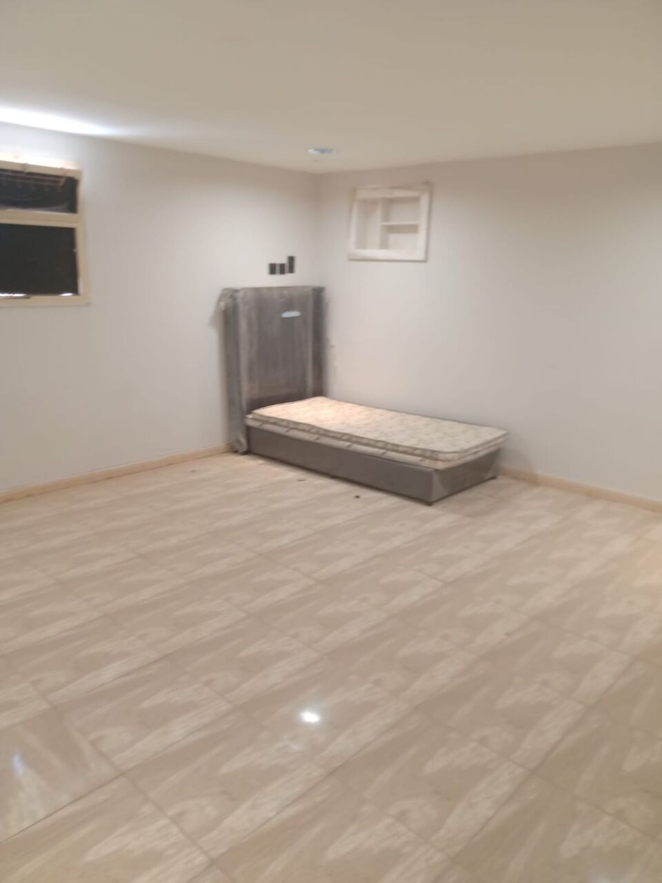 Hofuf, Apartments, Flats, Houses & Villas, SAR 1300/month,  Furnished,  3 BR,  BACHELOR FLAT  AVAILABLE FOR RENT NEAR MAHASIN - KHASMAN JUMMA MASJID