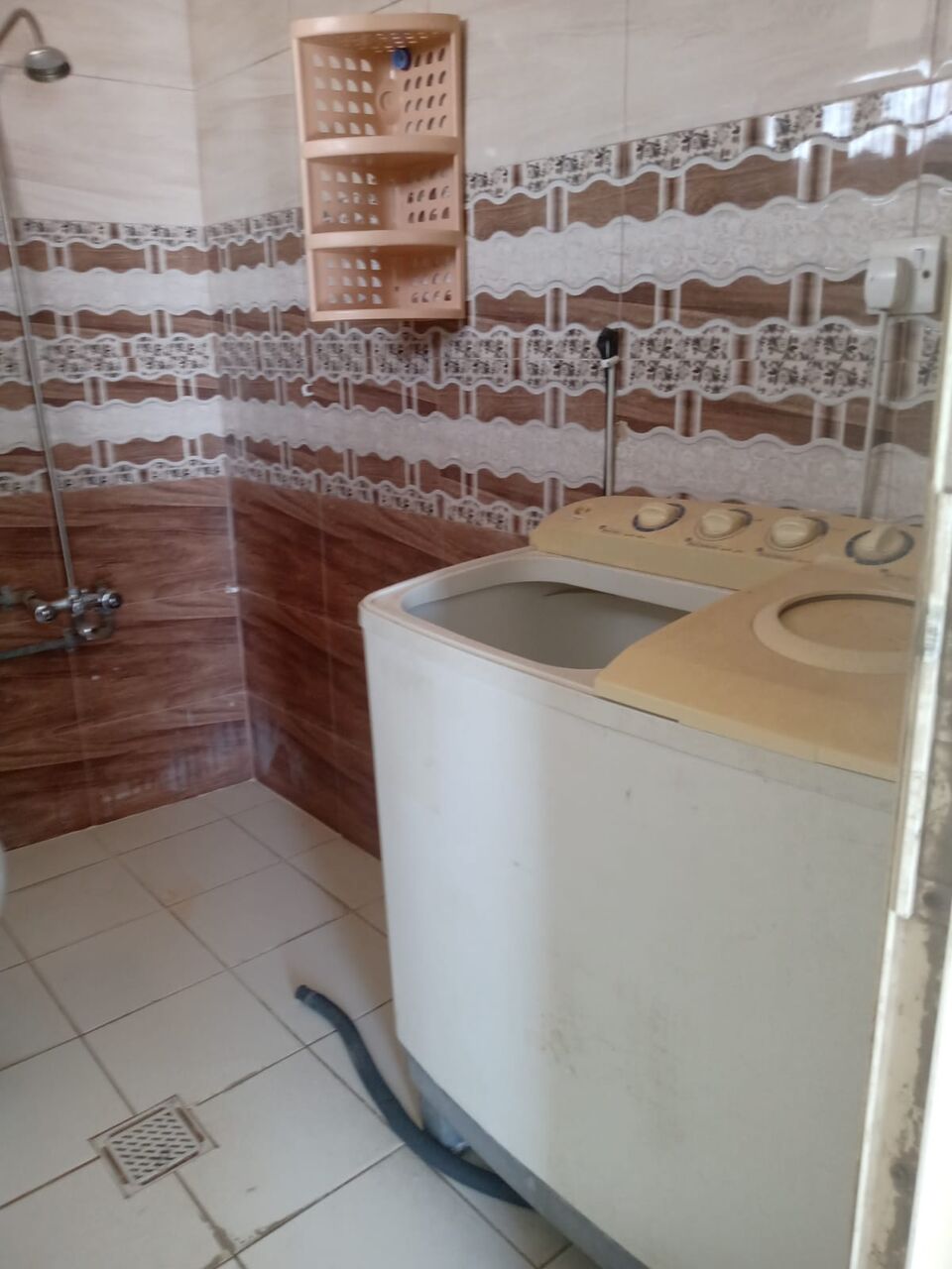 Hofuf, Apartments, Flats, Houses & Villas, SAR 1300/month,  Furnished,  3 BR,  BACHELOR FLAT  AVAILABLE FOR RENT NEAR MAHASIN - KHASMAN JUMMA MASJID