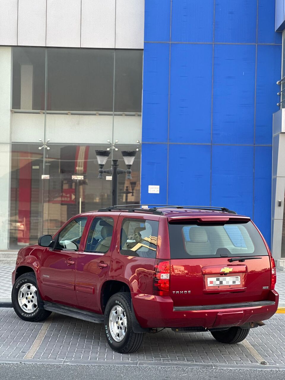 Riffa, Vehicles, Cars & Trucks , BHD 3800,  CHEVROLET TAHOE 2012 RED,  2012,  Automatic,  219000 KM,