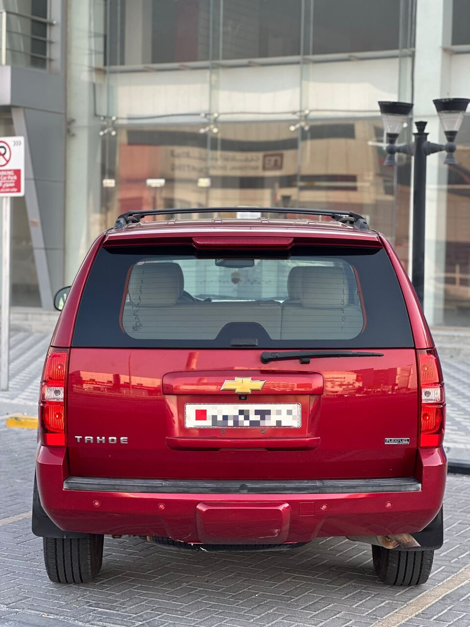 Riffa, Vehicles, Cars & Trucks , BHD 3800,  CHEVROLET TAHOE 2012 RED,  2012,  Automatic,  219000 KM,