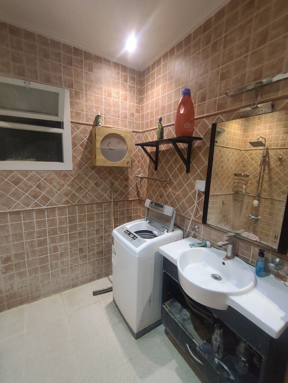 Olaya, Apartments, Flats, Houses & Villas, SAR 1700/month,  2 BR,  A Fully Furnished Room Available For Rent In Olaya In A 2BHK Apartment.