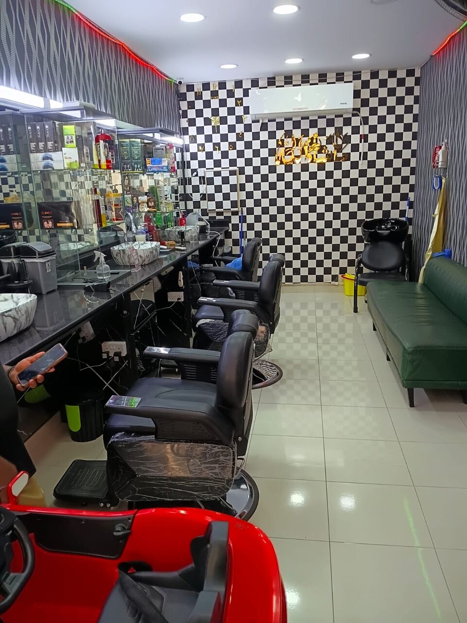 Hidd, Businesses For Sale, Mens Saloon For Sale