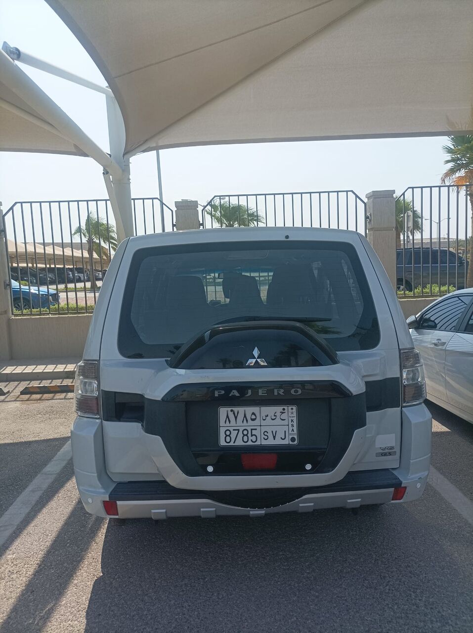 Al Thuqbah, Vehicles, Cars & Trucks , SAR 41000,  Mitsubishi Pajero 4WD 3.5L GLS,  2016,  Automatic,  310 KM,  Mitsubishi Pajero 4WD 3.5L &ndash;