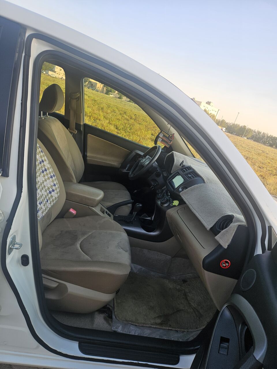 Jubail, Vehicles, Cars & Trucks , SAR 30000,  Toyota RAV4,  2012,  Automatic,  250000 KM,