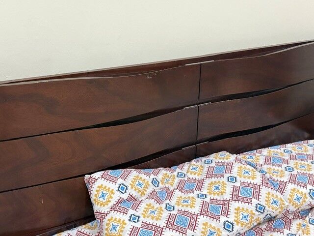 Al Bawadi, Furniture, SAR 2000,  King Size Bedroom Set - Purchased From Home Center