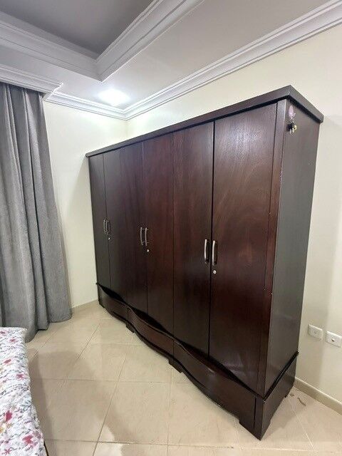 Al Bawadi, Furniture, SAR 2000,  King Size Bedroom Set - Purchased From Home Center