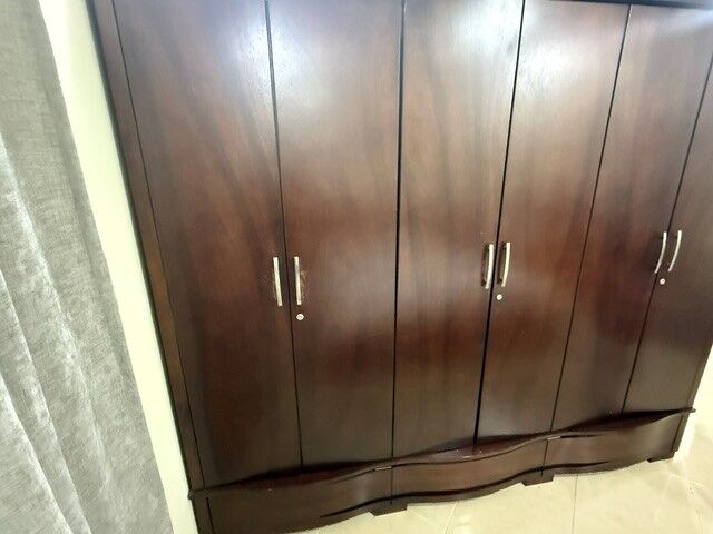 Al Bawadi, Furniture, SAR 2000,  King Size Bedroom Set - Purchased From Home Center