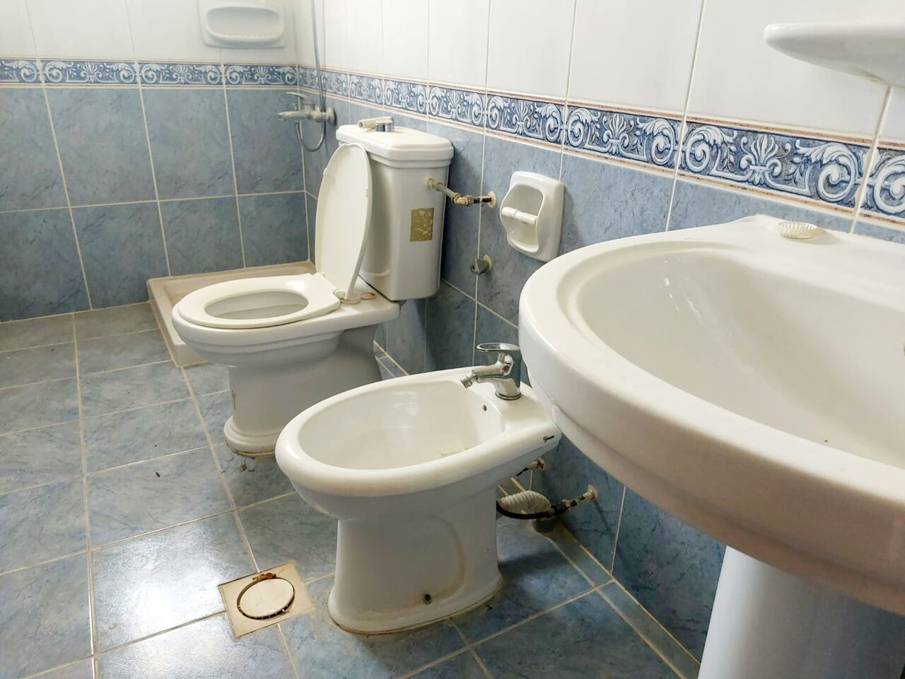 Mahooz, Apartments, Flats, Houses & Villas, BHD 280/month,  Furnished,  2 BR,  FULLY FURNISHED TWO BEDROOM FLAT FOR RENT IN MAHOOZ