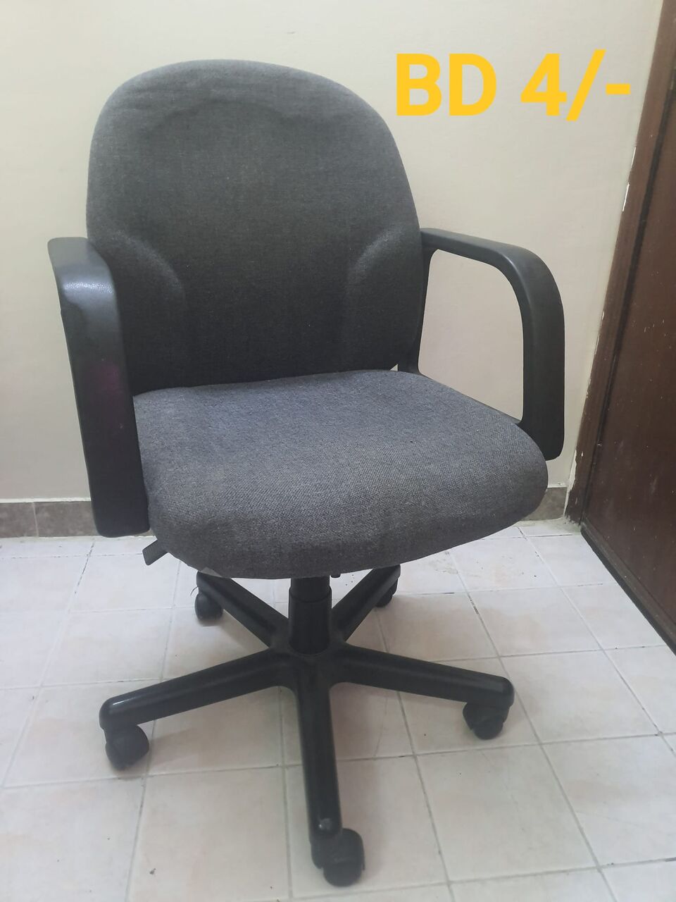 Manama, Furniture, BHD 4,  Office Computer Chair