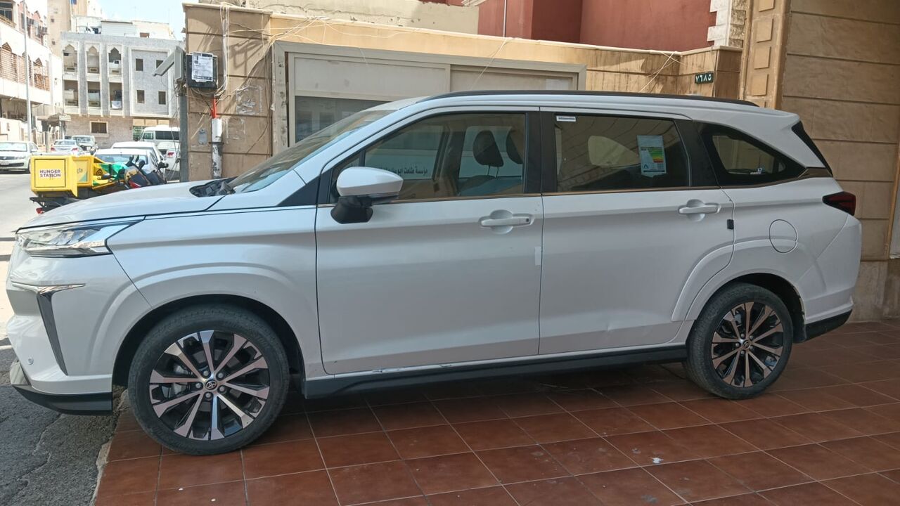 Jeddah, Items Wanted, Toyota Veloz 2025 Model For Sale