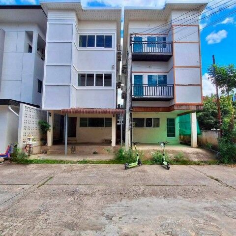 Bangkok, Real Estate For Sale, THB 4000000,  6 BR,  50 Sq. Feet,  For Rent 35,000 Baht/month/unit, Selling For 4 Million/unit #Tha Sala Zone, Commercial