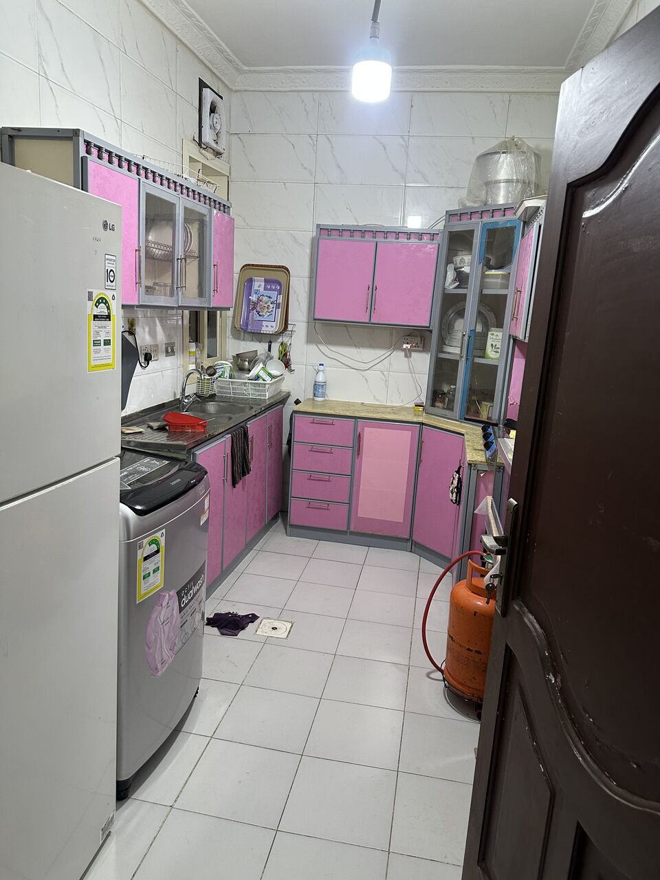 Jeddah, Rooms for Rent, SAR 1800/month,  Two Room Available For Family In Aziziyah