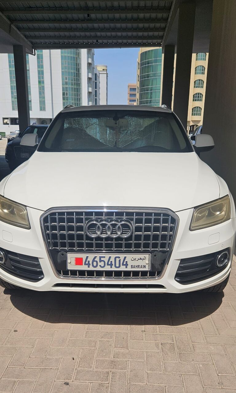 Adliya, Vehicles, Cars & Trucks , BHD 4000,  Audi Q5 3.0T,  2014,  Automatic,  120000 KM,   Audi Q5 For Sale.