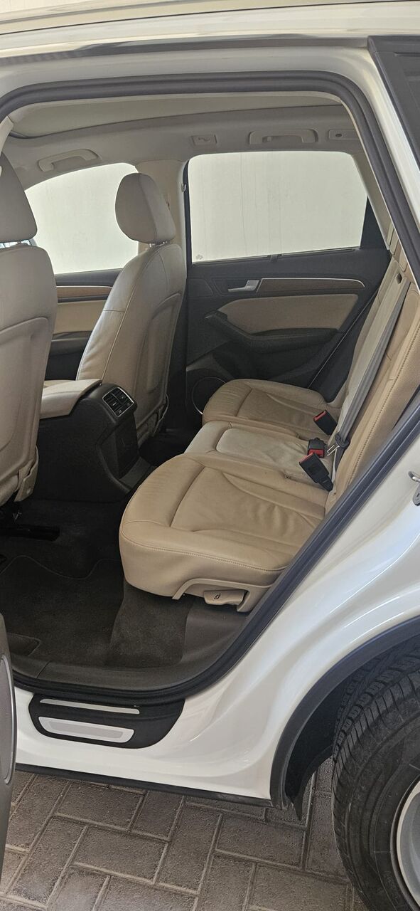 Adliya, Vehicles, Cars & Trucks , BHD 4000,  Audi Q5 3.0T,  2014,  Automatic,  120000 KM,   Audi Q5 For Sale.