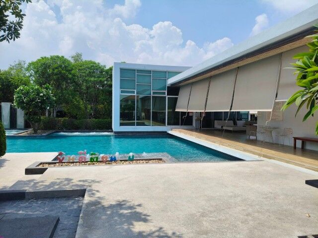 Bangkok, Villas, THB 44999,  100 Sq. Feet,  Large Detached House, 2 Floors, 4 Bedrooms, 3 Bathrooms, Near Sathit Phatthana School,