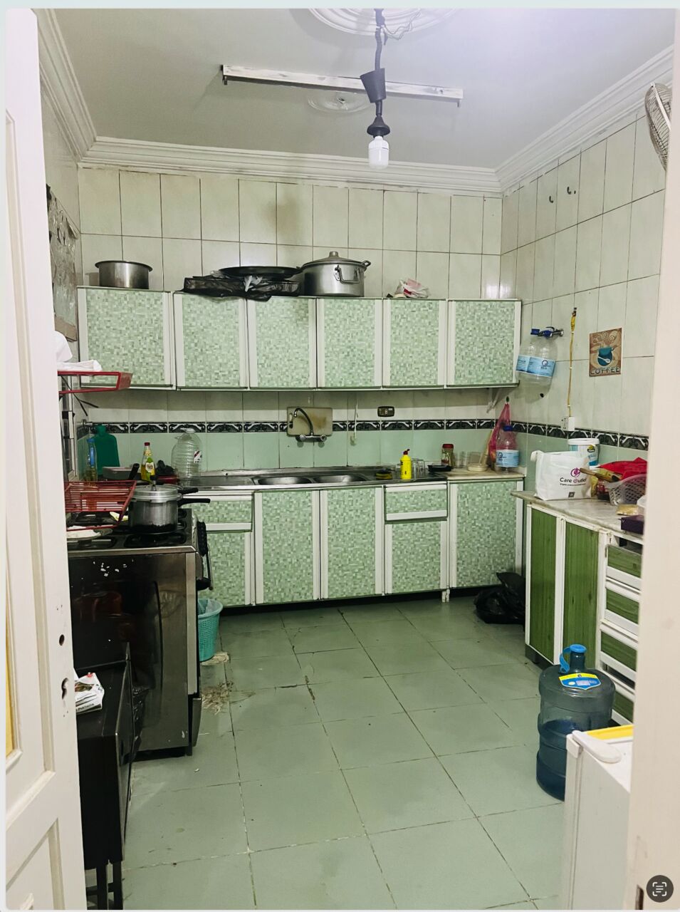 Jeddah, Rooms for Rent, SAR 1800/month,  Furnished,  Spacious 3BHK And Hall Semi Furnished Flat Available For A Small Family Or Two Bachelors