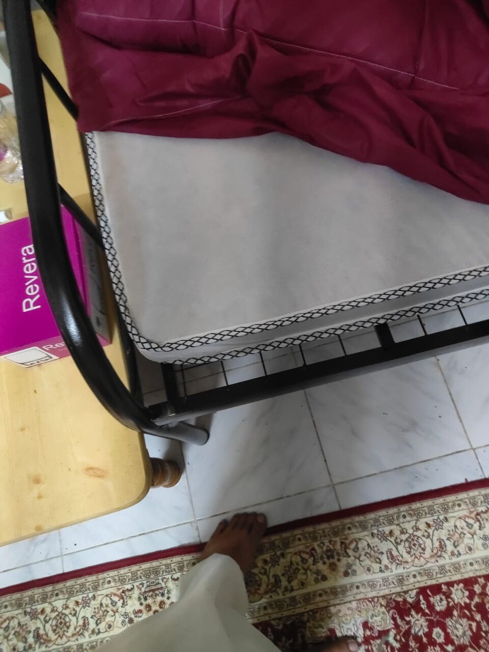 Jeddah, Furniture, SAR 300,  2 SINGLE BEDS + MATTRESSES + COMPLETE BEDDING SET &ndash; LIKE NEW
