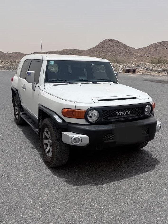 Jeddah, Vehicles, Cars & Trucks , SAR 55000,  Toyota FJ Cruiser,  2013,  Automatic,  506000 KM,    For Sale