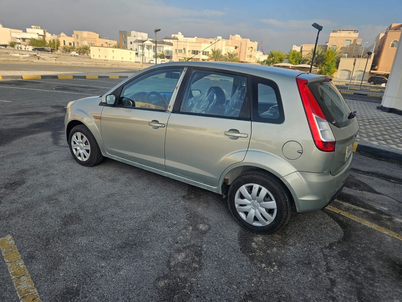 Hidd, Vehicle Lease Transfer, BHD 2100,  DIRECT INSTALLMENT FOR 12 MONTHS MAX  ADVANCE 600 BD 125 BD × 12 = 1500 + 600 BD = 2100  B