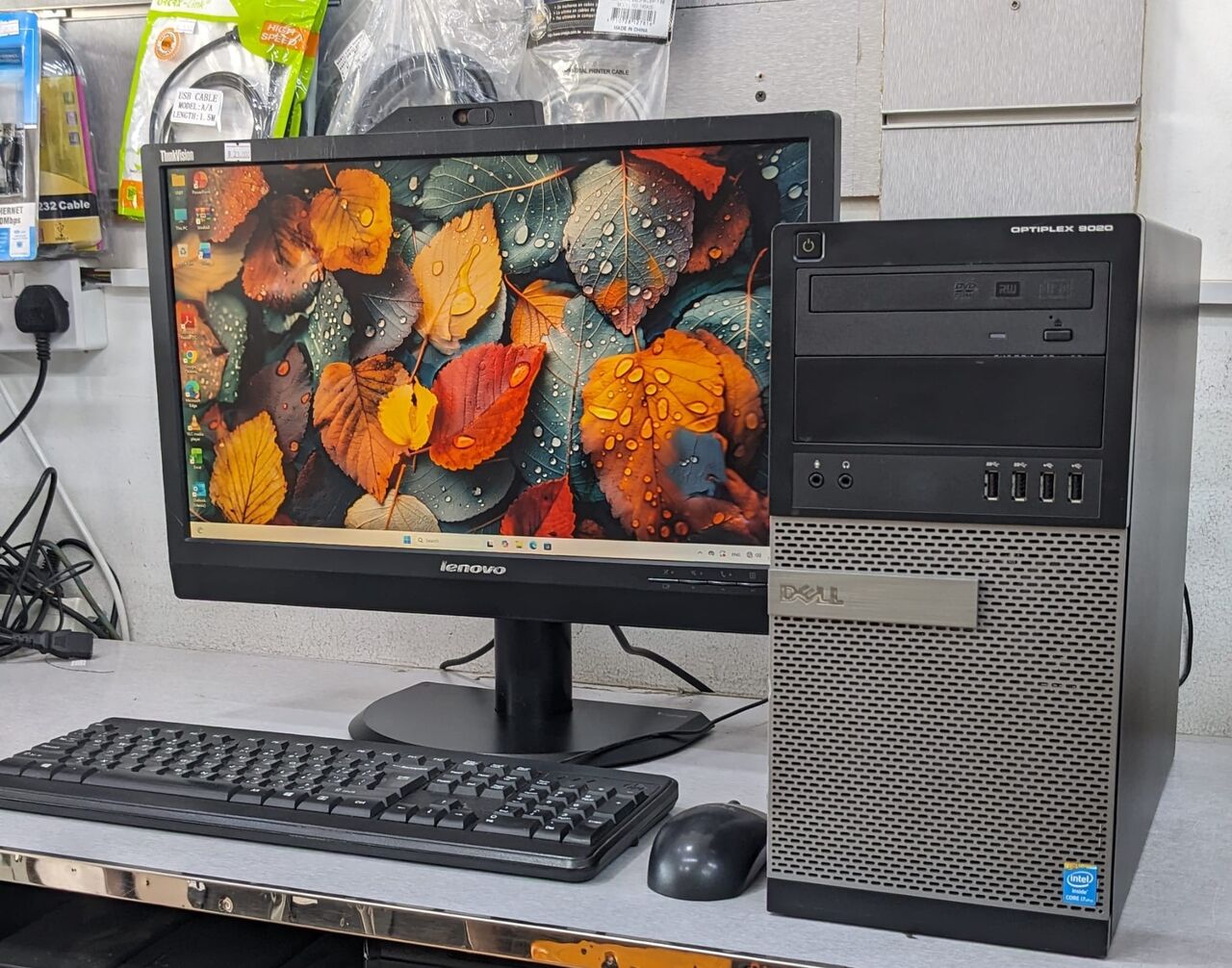 Manama, Tablet Computers, BHD 78,  DELL Core I7 PC 8GB Ram SSD 256GB 22" FHD Monitor Built-in Camera, Microphone & Speaker