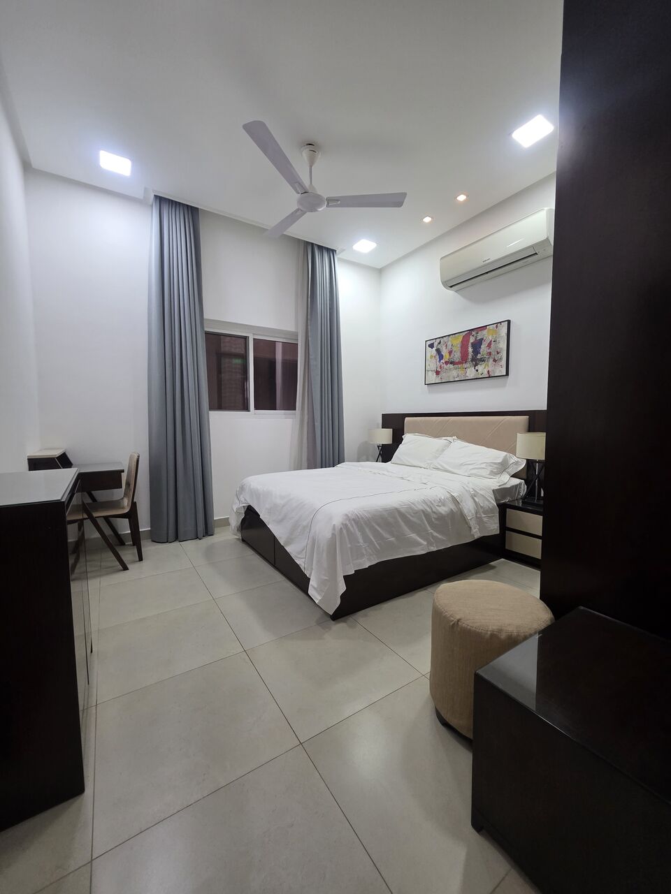 Mahooz, Apartments, Flats, Houses & Villas, BHD 370/month,  2 BR,  #2BATHROOM Hall Kitchen With Electricity Fully Furnished Car Parking Balcony