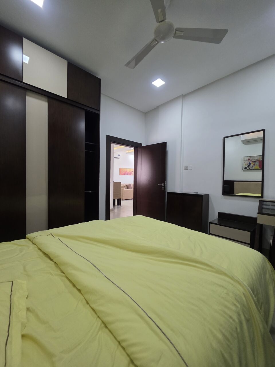 Mahooz, Apartments, Flats, Houses & Villas, BHD 390/month,  2 BR,  #2BATHROOM Hall Kitchen With Electricity No Limit Fully Furnished Car Parking Balcony