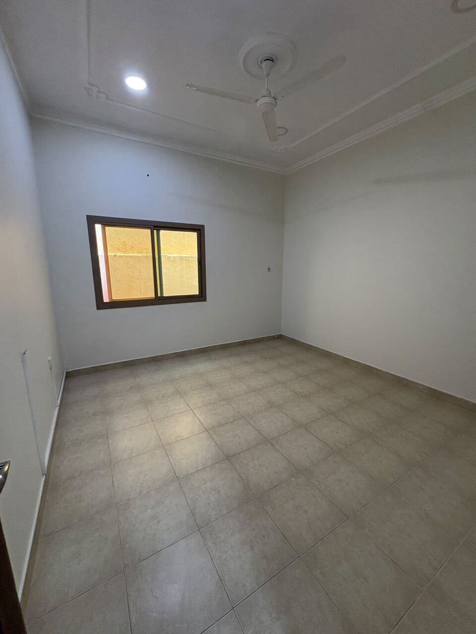 Manama, Apartments, Flats, Houses & Villas, BHD 160/month,  100 Sq. Meter,  للإيجار شقة في الدراز في الطابق الأرض