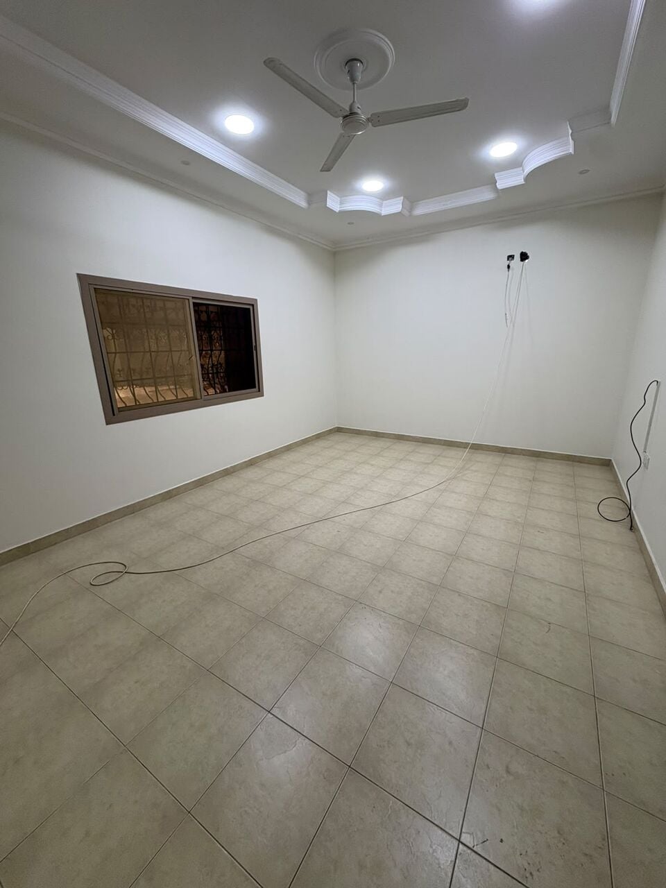 Manama, Apartments, Flats, Houses & Villas, BHD 160/month,  100 Sq. Meter,  للإيجار شقة في الدراز في الطابق الأرض