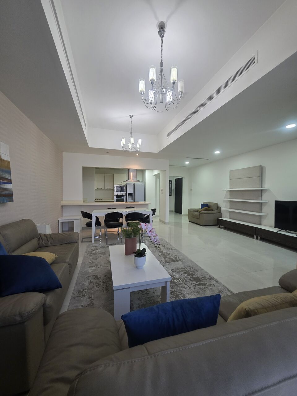 Mahooz, Apartments, Flats, Houses & Villas, BHD 550/month,  3 BR,  +ATHROOM Hall Kitchen Open With Electricity Fully Furnished Car Parking Balcony