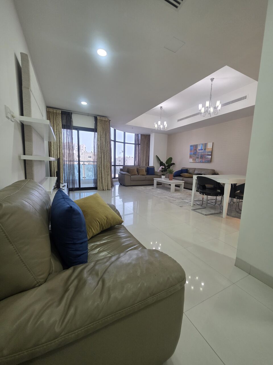 Mahooz, Apartments, Flats, Houses & Villas, BHD 550/month,  3 BR,  +ATHROOM Hall Kitchen Open With Electricity Fully Furnished Car Parking Balcony