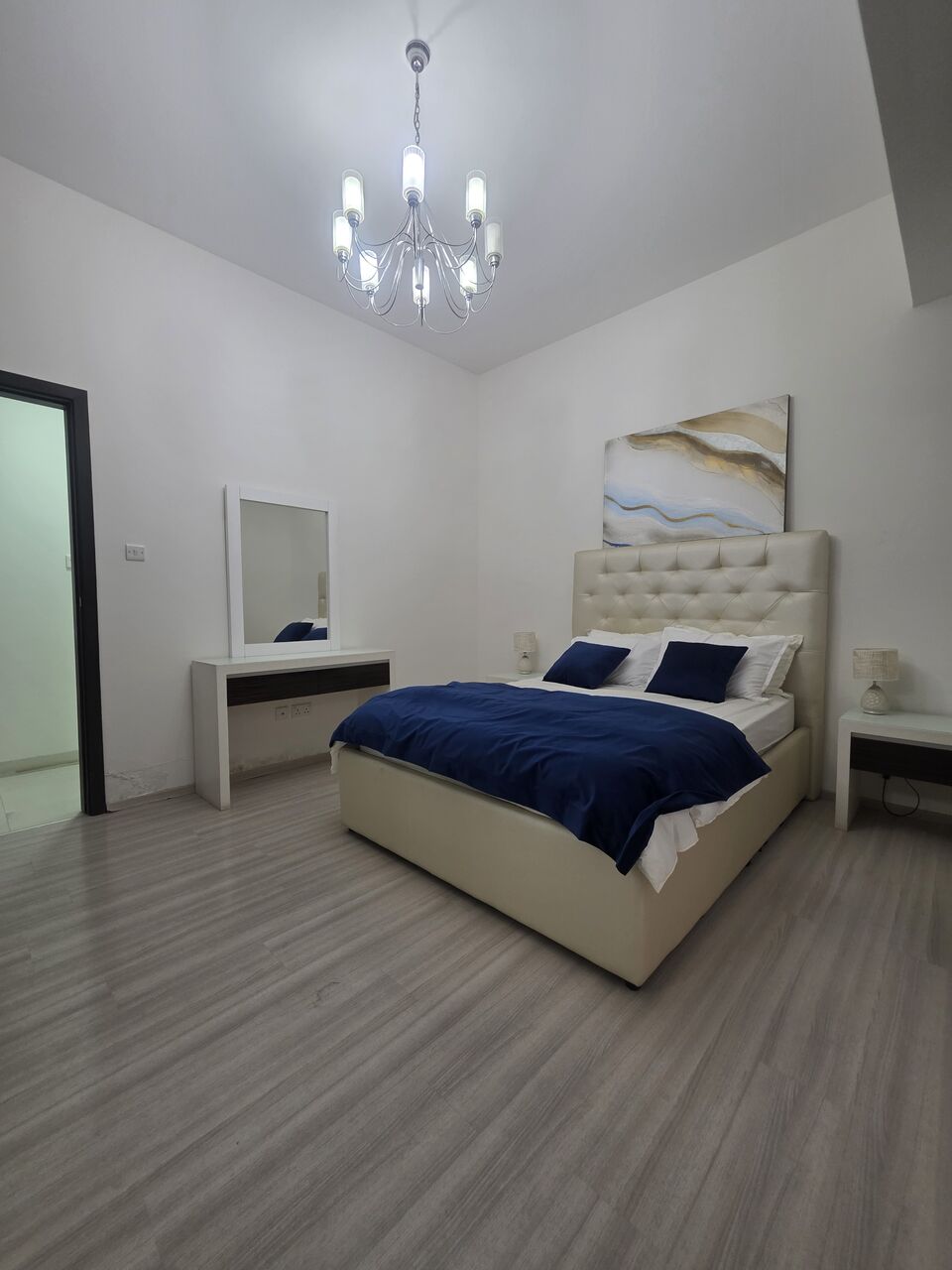 Mahooz, Apartments, Flats, Houses & Villas, BHD 550/month,  3 BR,  +ATHROOM Hall Kitchen Open With Electricity Fully Furnished Car Parking Balcony