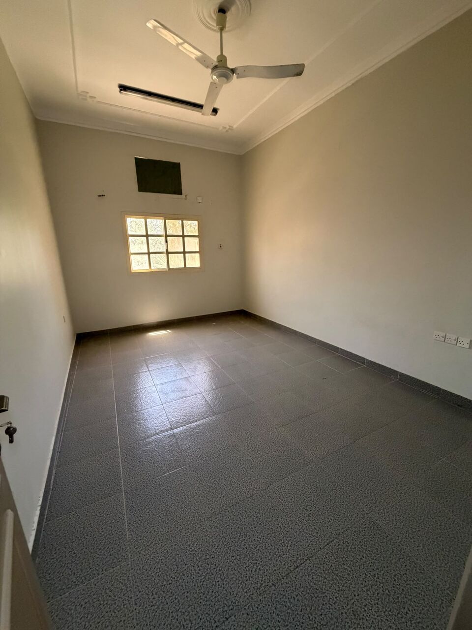 Kabul, Housing Exchanges, AFN 170/year,  3 BR,  110 Sq. Meter,  للإيجار شقة في جدعلي
