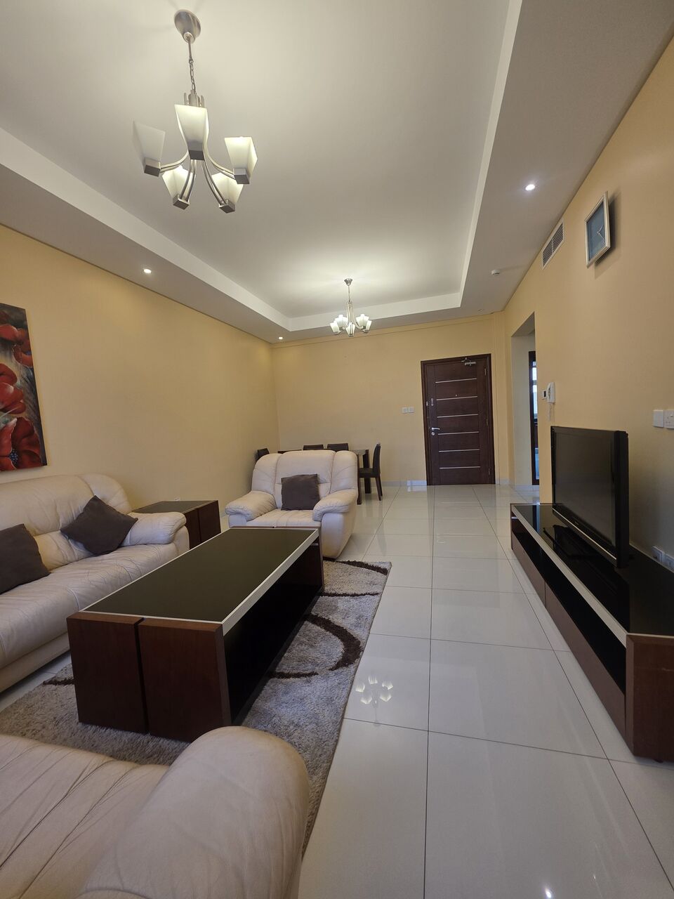 Mahooz, Apartments, Flats, Houses & Villas, BHD 430/month,  2 BR,  &3BATHROOM Hall Kitchen  With Electricity No Limit Fully Furnished Car Parking