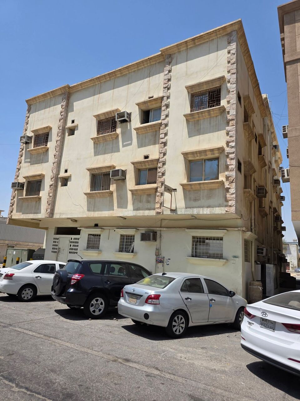 Thuqbah, Apartments, Flats, Houses & Villas, 2 BR,  2 BR Family Apartment For Rent In Al Khobar 12,500 SAR/Year