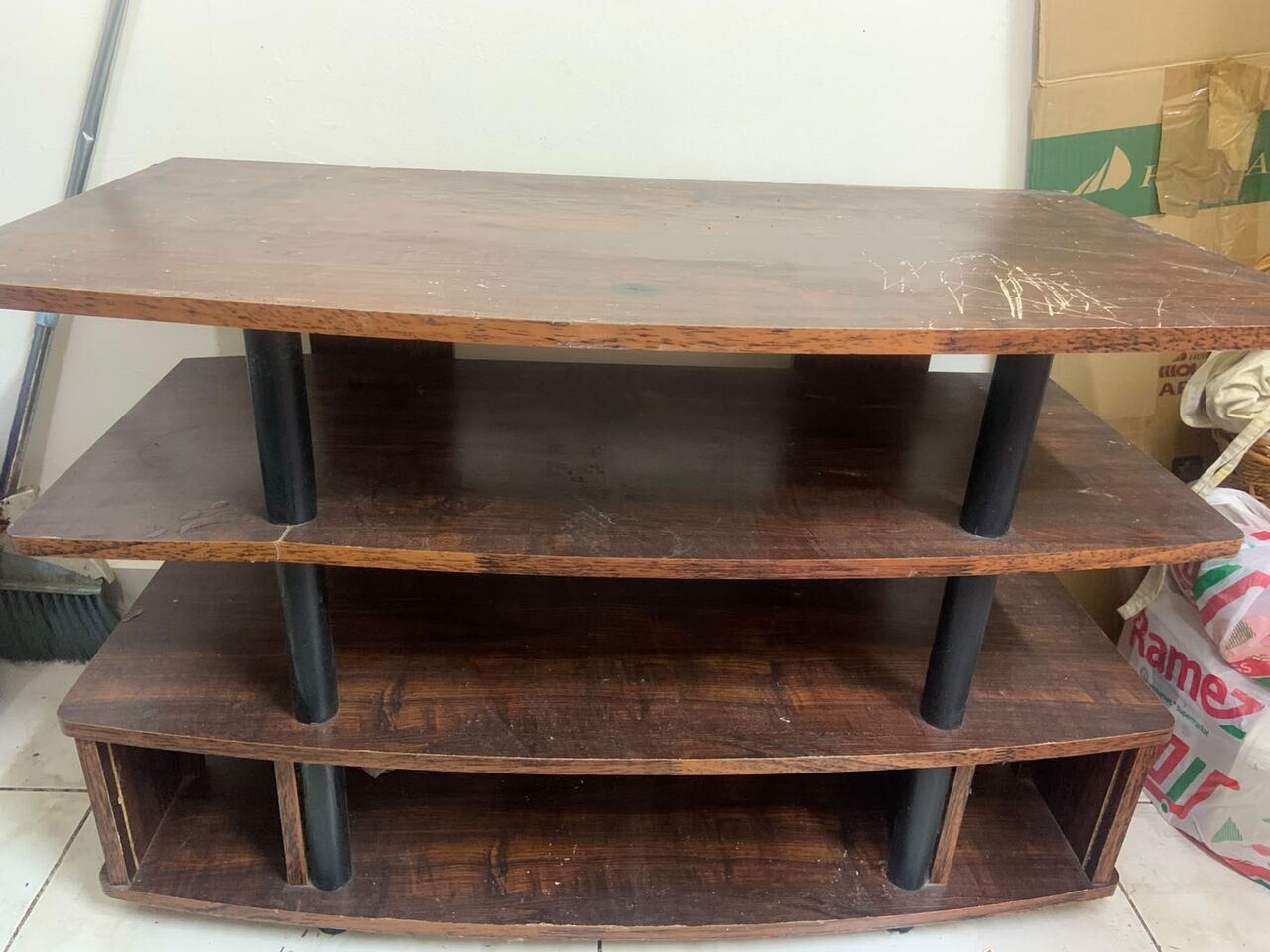 Muharraq, Household Items, BHD 10,  Brown TV Table