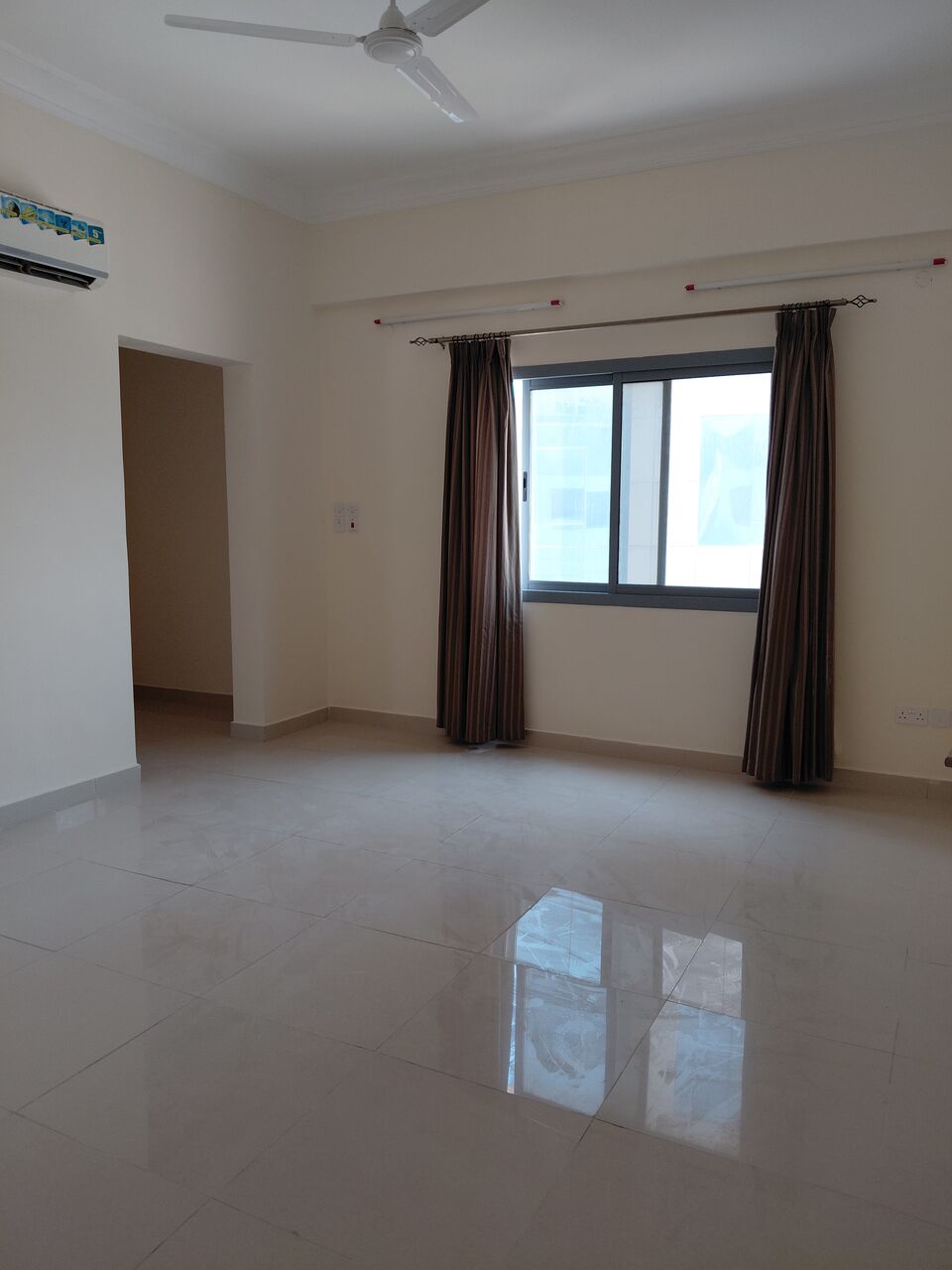 Manama, Apartments, Flats, Houses & Villas, BHD 290/month,  2 BR,  2BHK Apartment With EWA In Ummalhassam