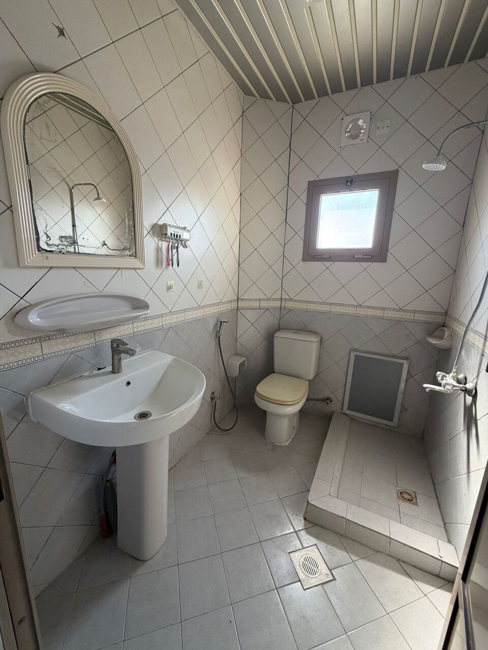 Kabul, Apartments, Flats, Houses & Villas, AFN 170/year,  100 Sq. Meter,  للإيجار شقة في جدعلي