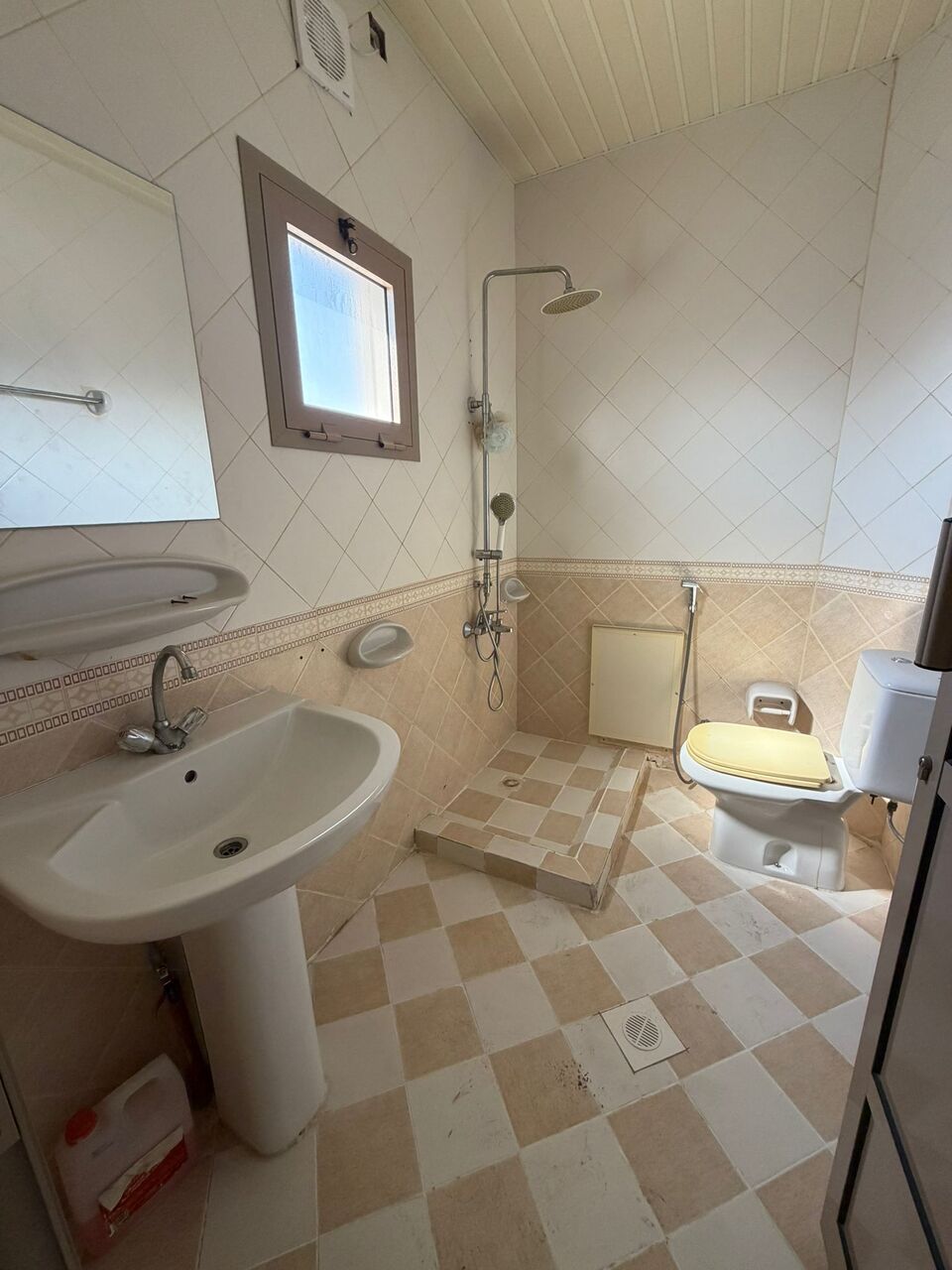 Kabul, Apartments, Flats, Houses & Villas, AFN 170/year,  100 Sq. Meter,  للإيجار شقة في جدعلي