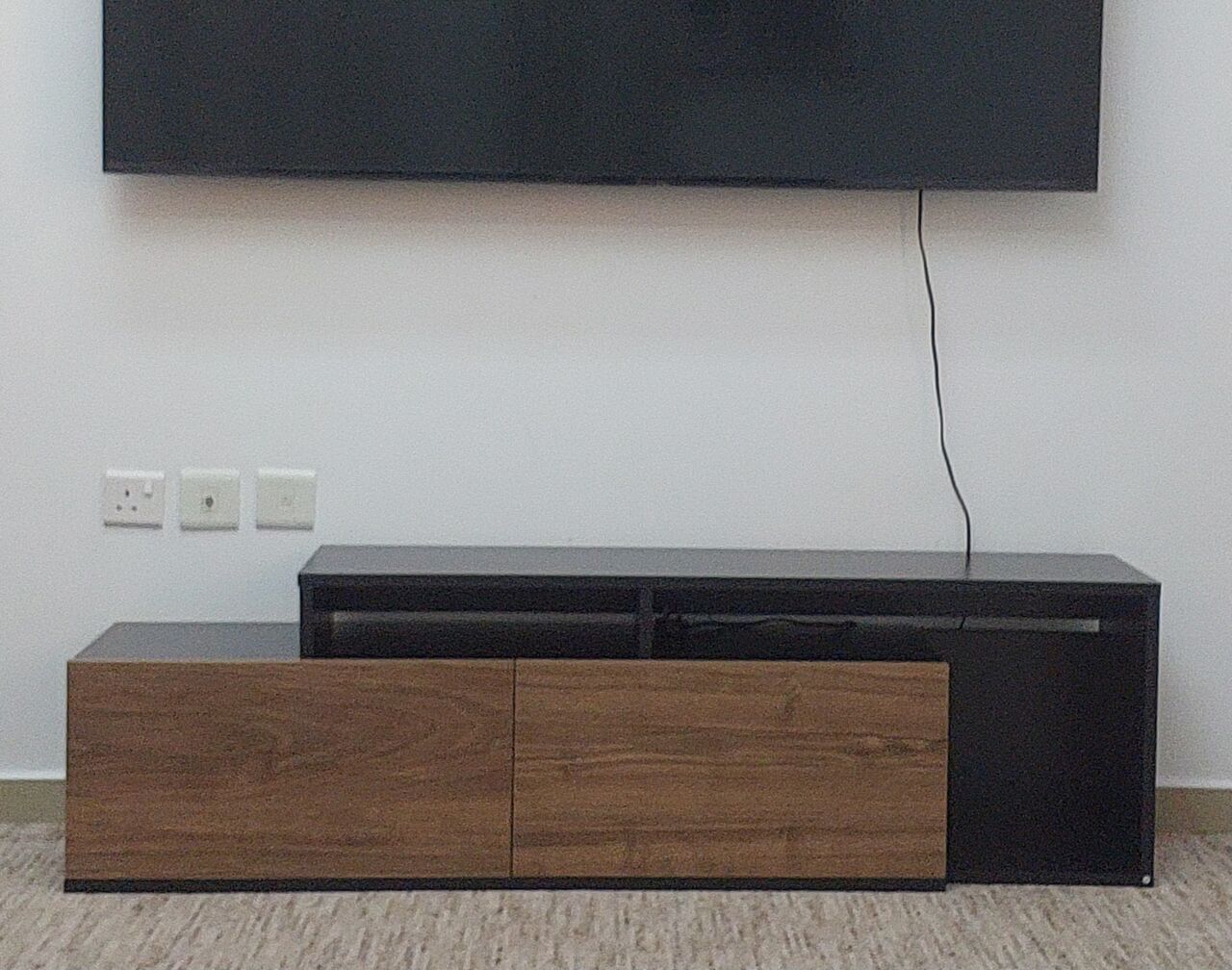 Dammam, Household Items, SAR 745,  Brand New TV Unit For SALE Holds Upto 65 Inches Tv