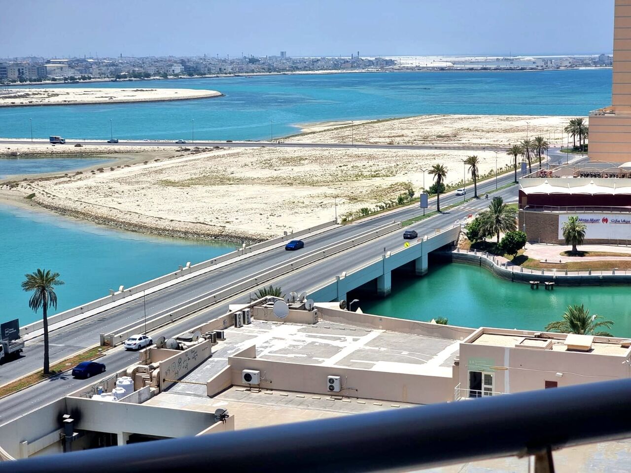 Amwaj Islands, Apartments, Flats, Houses & Villas, BHD 370/month,  Furnished,  2 BR,  124 Sq. Meter,  Lagoon View 2 BR FF Apartment With Balcony Amwaj Island