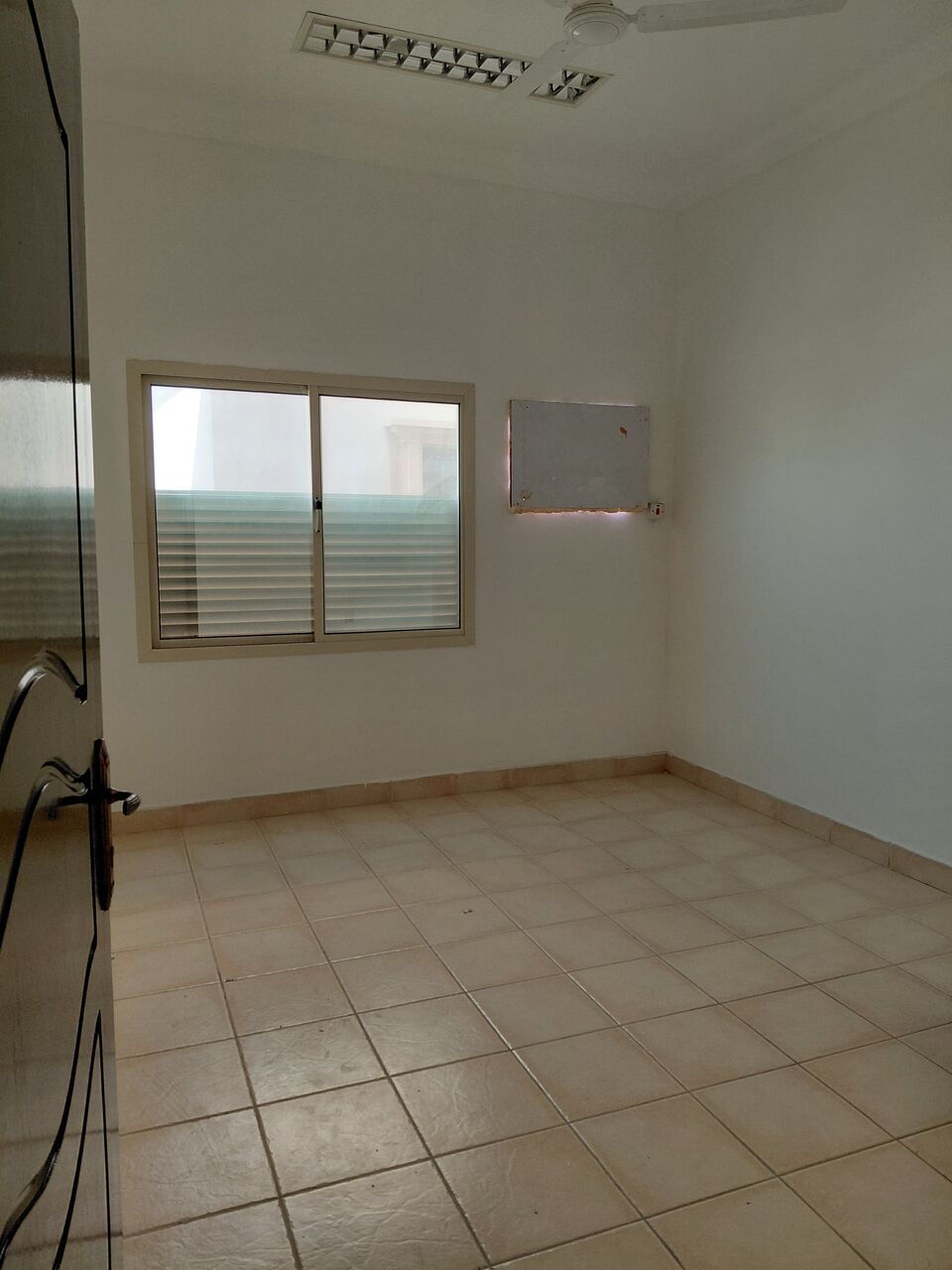Sanad, Apartments, Flats, Houses & Villas, BHD 150/month,  3 BR,  120 Sq. Meter,  3 BHK Apartment Un Furnished In Sanad