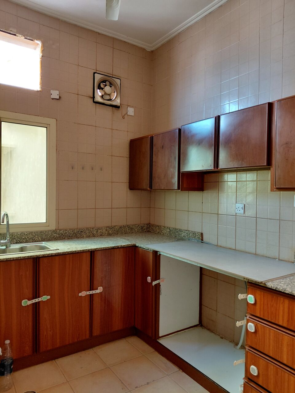Sanad, Apartments, Flats, Houses & Villas, BHD 150/month,  3 BR,  120 Sq. Meter,  3 BHK Apartment Un Furnished In Sanad