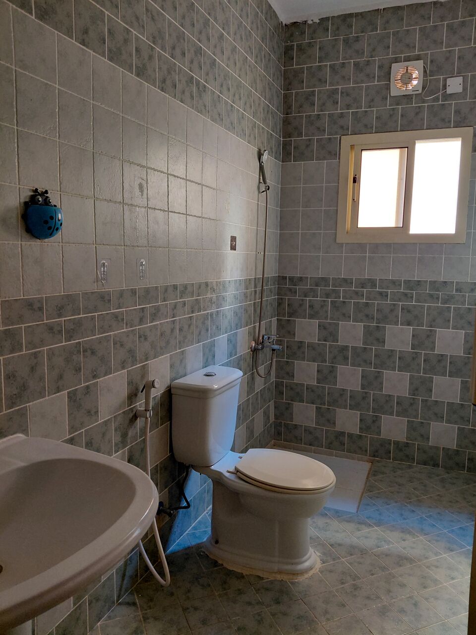 Sanad, Apartments, Flats, Houses & Villas, BHD 150/month,  3 BR,  120 Sq. Meter,  3 BHK Apartment Un Furnished In Sanad