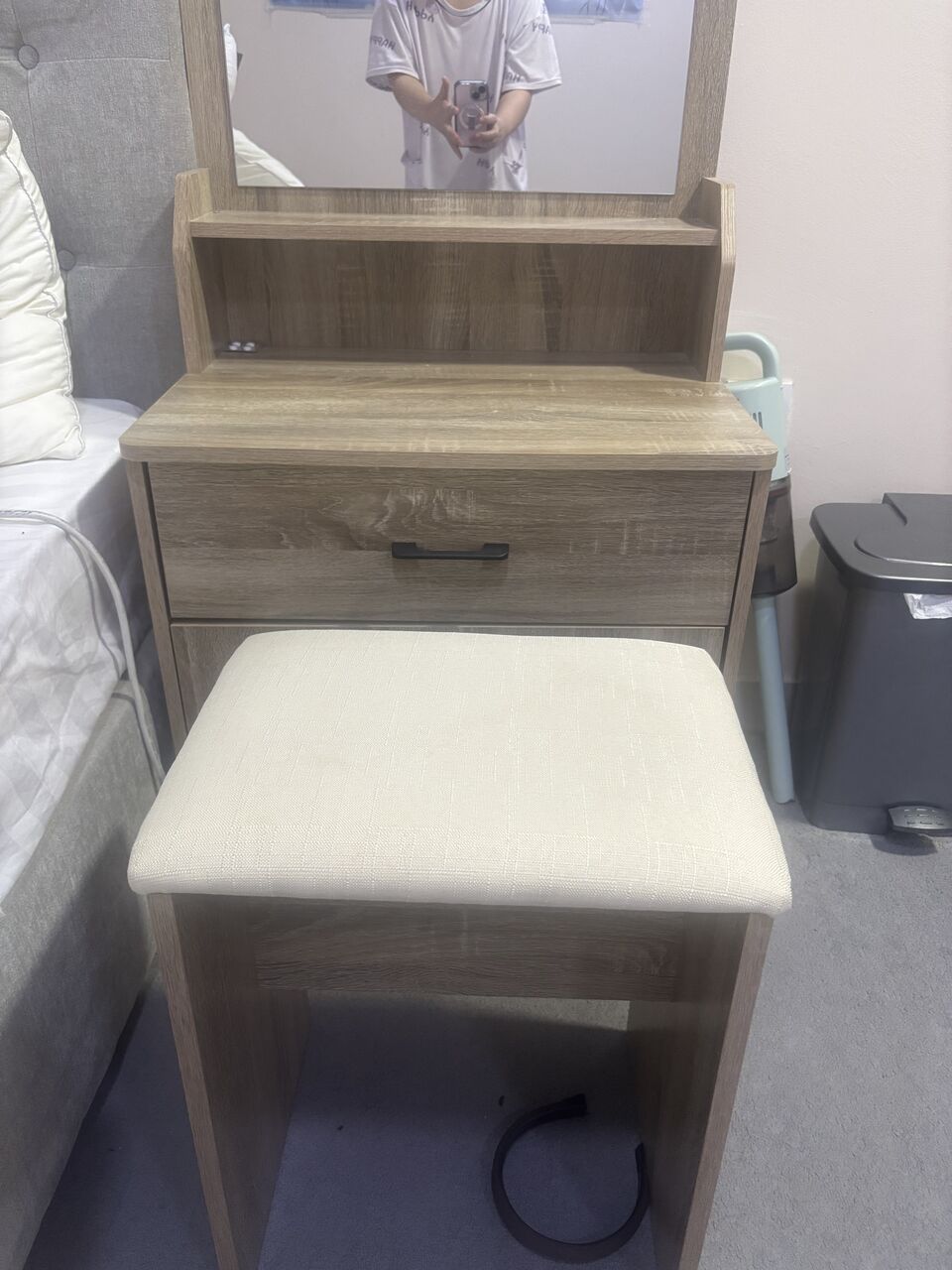 Hofuf, Furniture, SAR 300,  Dresser With Mirror And Chair Stool