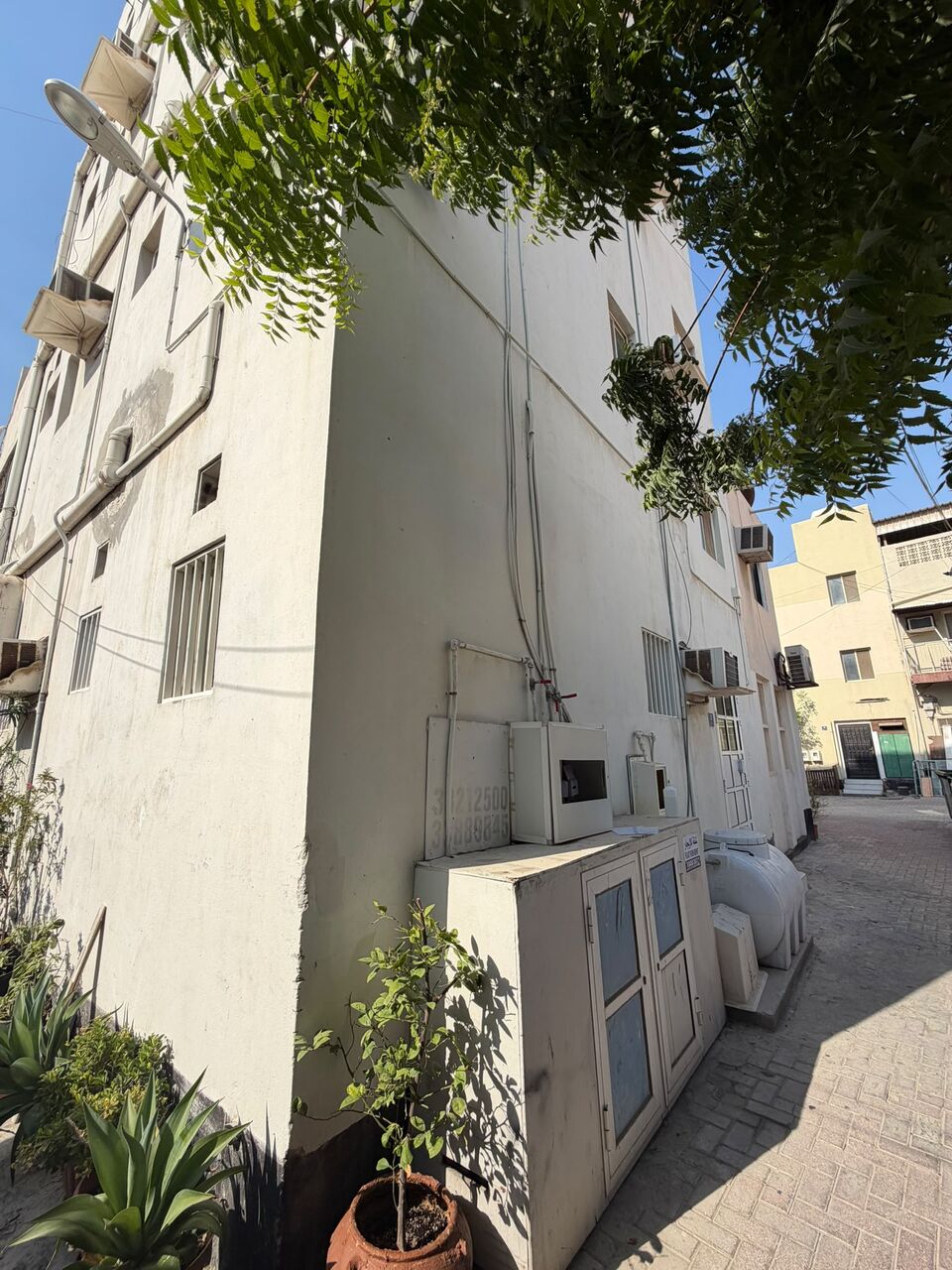 Kabul, Apartments, Flats, Houses & Villas, AFN 130/month,  100 Sq. Meter,  Studio Apartment For Rent In Manama