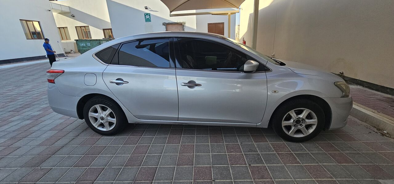 Manama, Vehicles, Cars & Trucks , BHD 2000,  Nissan Sentra,  2013,  Automatic,  199000 KM,   For Sale