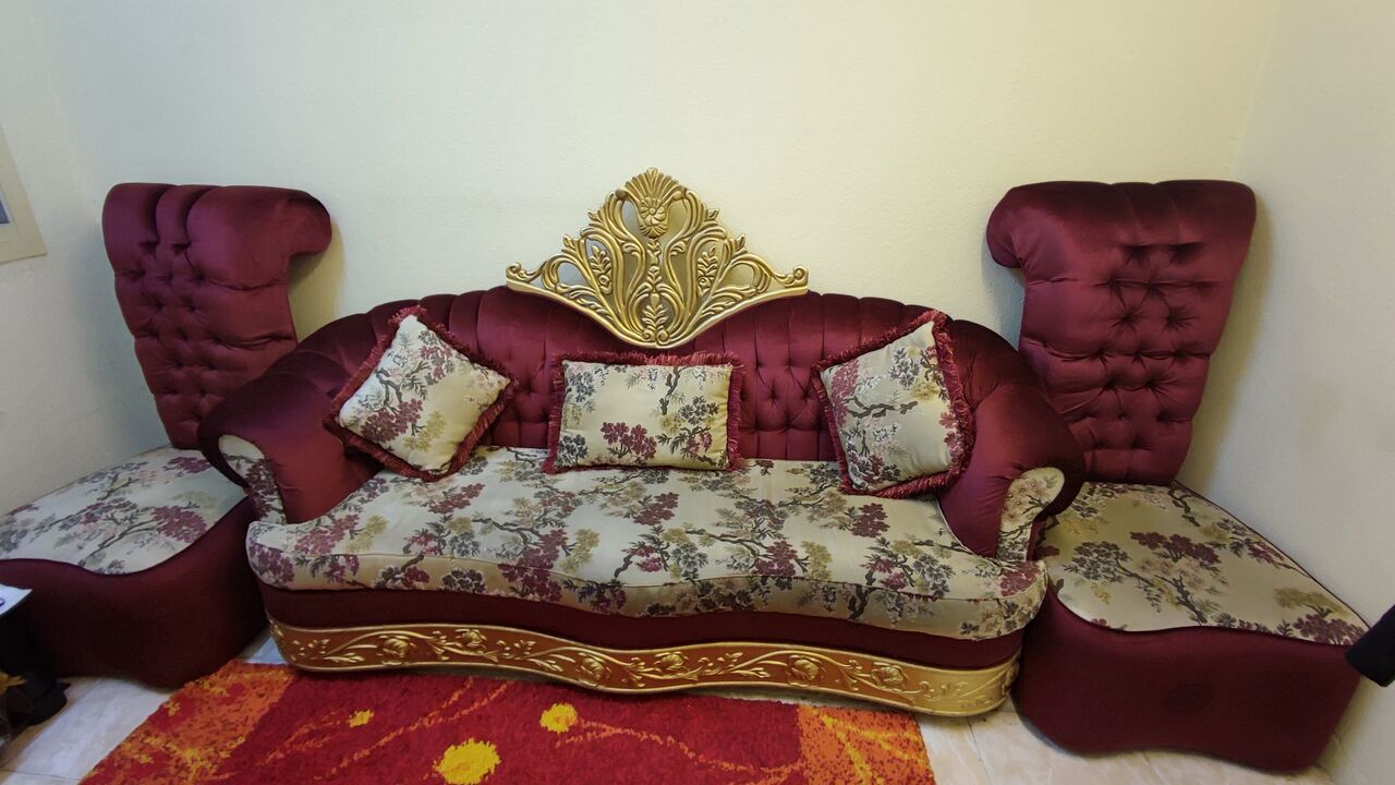 Umm Al Hamam, Furniture, SAR 499,  Sofa Set + Glass Side Table (almost New)