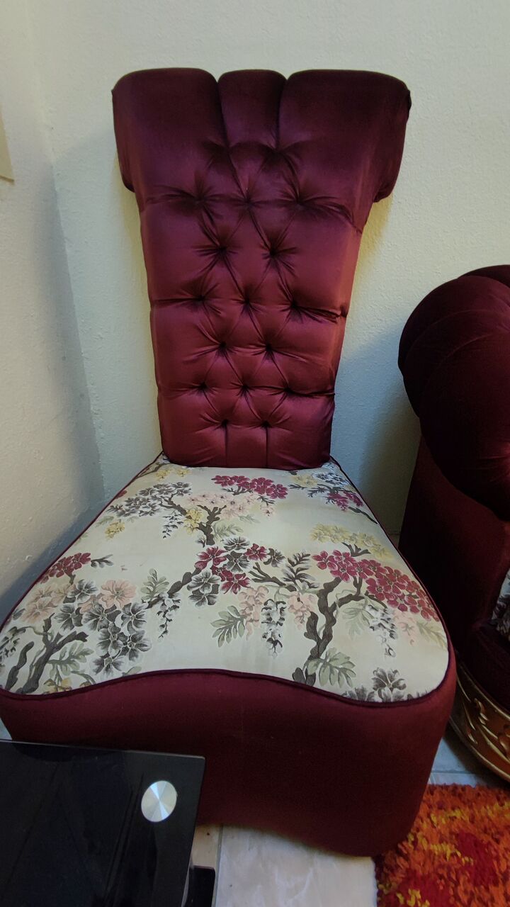 Umm Al Hamam, Furniture, SAR 499,  Sofa Set + Glass Side Table (almost New)